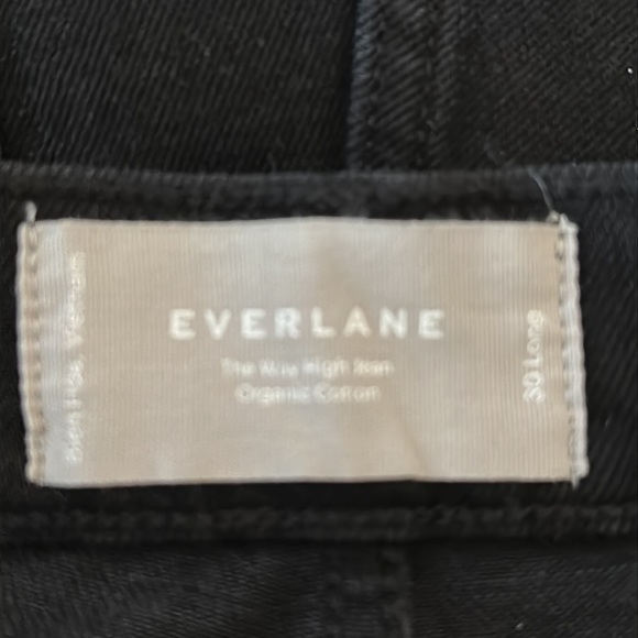 NEW EVERLANE Way-High Jean High-Rise Straight Leg Frayed Hem Coal Black Size 30L - Picture 9 of 14